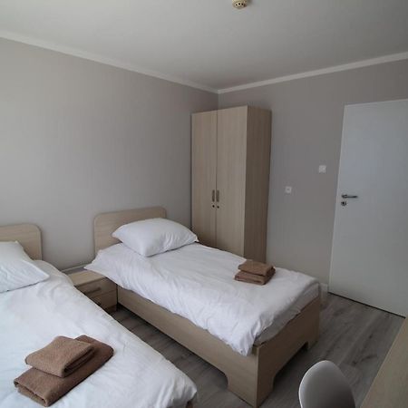 Pod Kominem Pokoje I Apartamenty Brzezie  Eksteriør bilde
