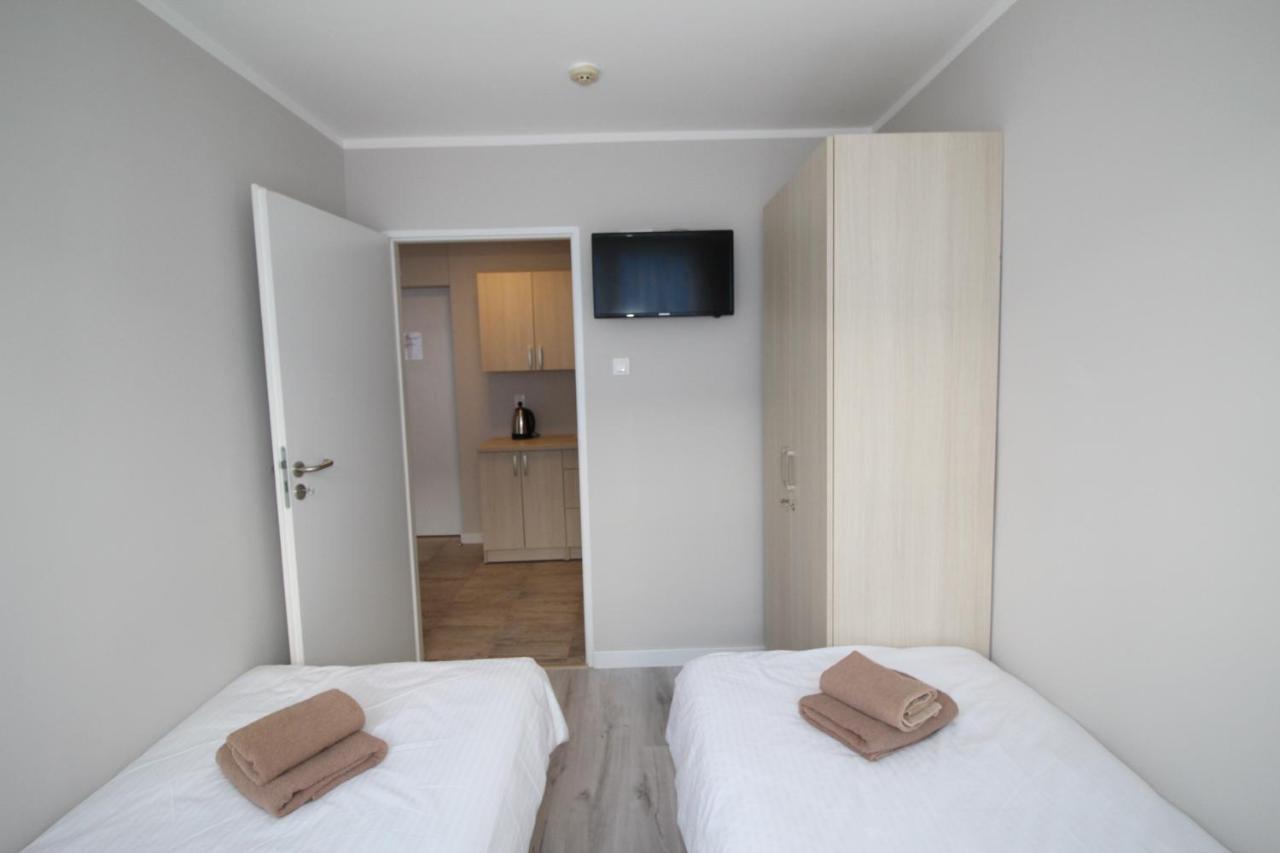 Pod Kominem Pokoje I Apartamenty Brzezie  Eksteriør bilde